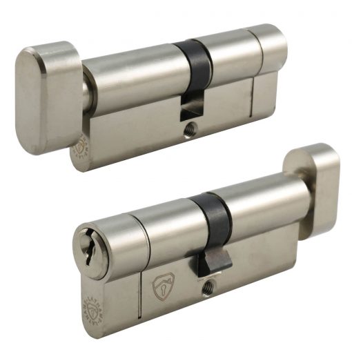 Euro cylinder lock with thumb turn