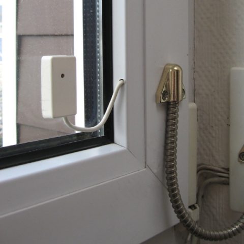 How to Secure Your Home: Top Window Security Tips | Latham's Steel ...