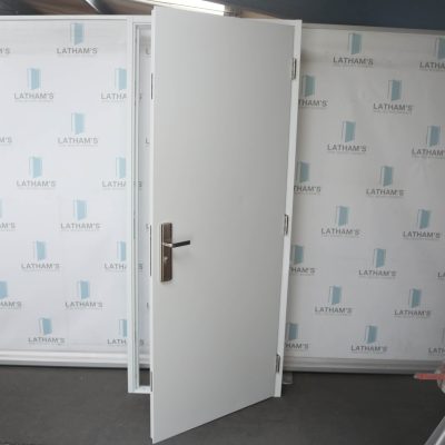 Budget Steel Door | 890mm x 2095mm | Latham's White | RH OUT/LH IN