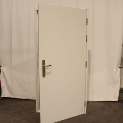 Security Steel Door | 995mm x 2020mm | Latham's White | RH OUT/LH IN